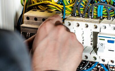 Mise en conformité électrique : quand est-ce obligatoire ?