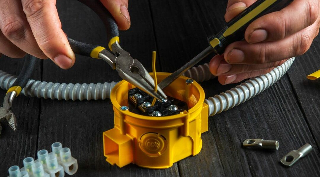 Petits travaux électriques : ce que vous pouvez faire vous-même en toute sécurité